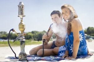 Курение кальяна Курение кальяна