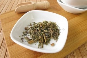 Чистотел. Применение, полезные свойства, лечение